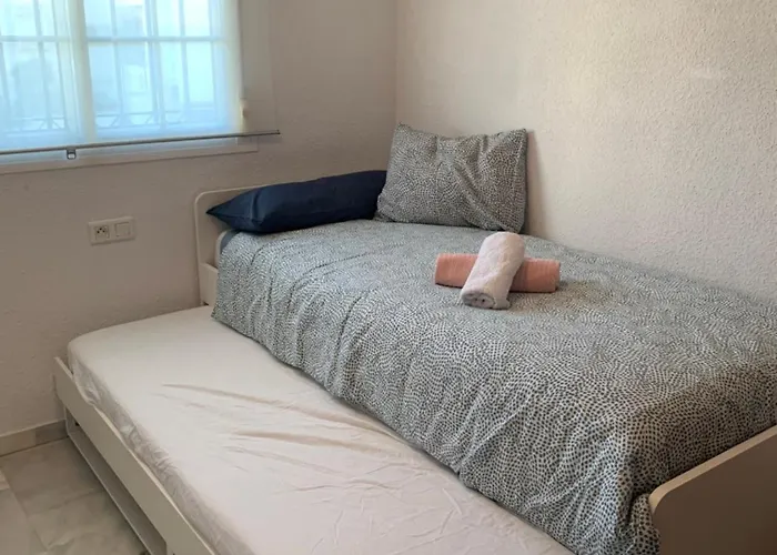 Carihuela A 300 Metros Playa La Carihuela