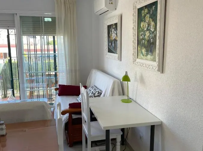 Carihuela A 300 Metros Playa Apartamento *