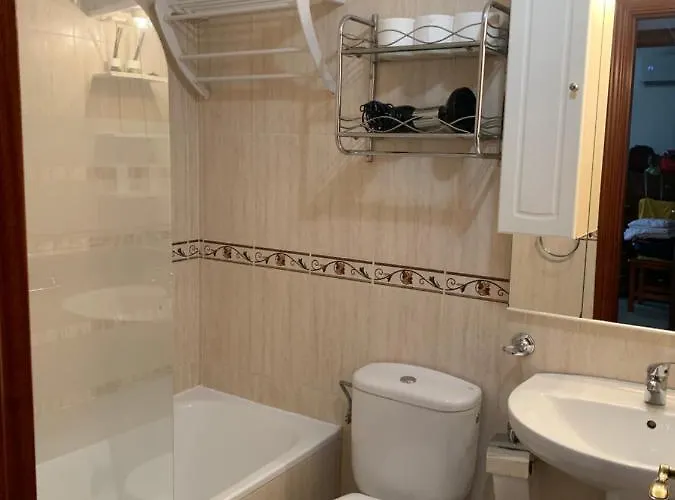 Carihuela A 300 Metros Playa *