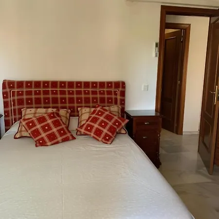 Carihuela A 300 Metros Playa La Carihuela